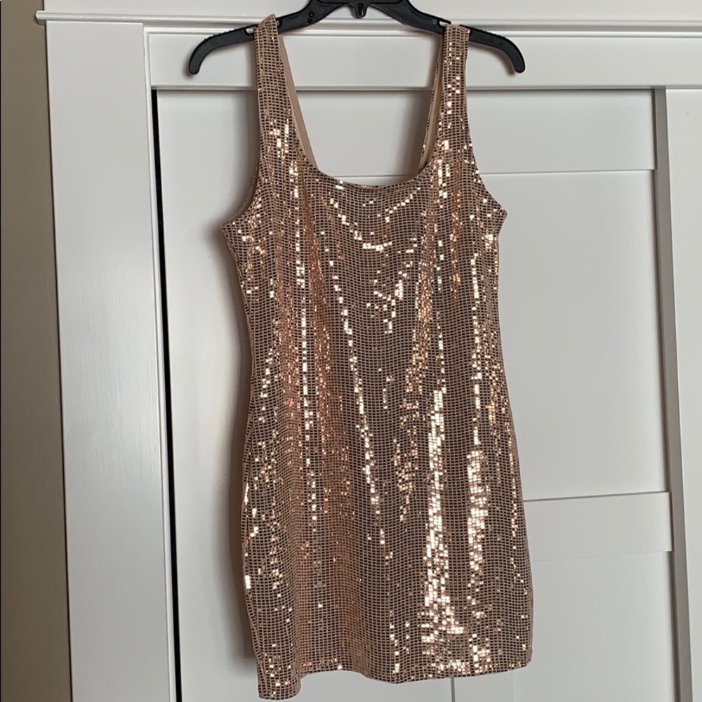 She Shinin’ Metallic Mini Dress- size XL
